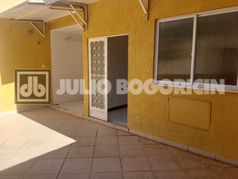 Conheça 01 37. do imóvel - Próximo Praça Saens Pena e Metrô Vazio Duplex com Terraço Estacionamento 1 veículo - JBT305257 - 37 01 37. - 37