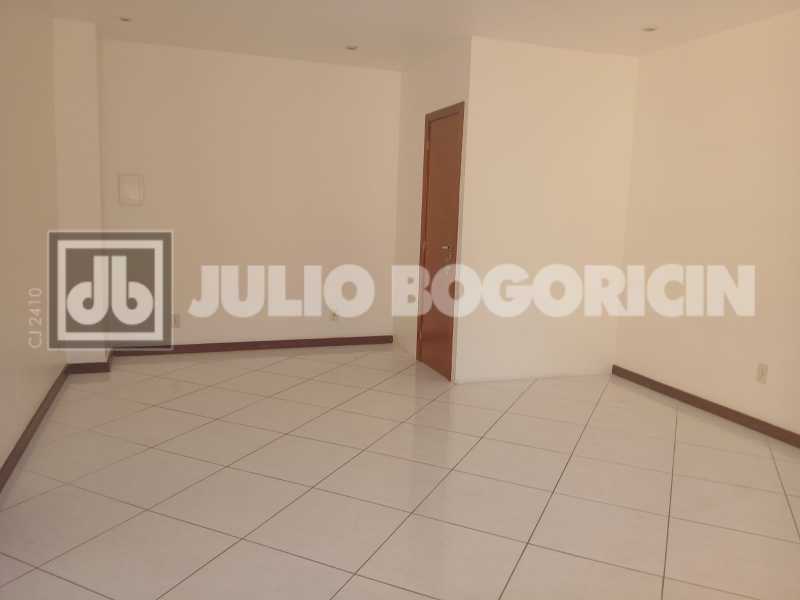 Conheça 01 39. do imóvel - Próximo Praça Saens Pena e Metrô Vazio Duplex com Terraço Estacionamento 1 veículo - JBT305257 - 39 01 39. - 39