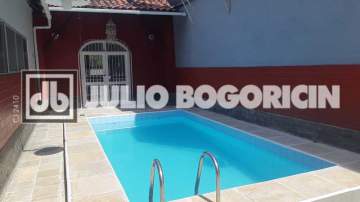 CASA FRENTE DE RUA SALÃO 3 QUARTOS SUITE COPA COZINHA PISCINA CHURRASQUEIRA 3 VAGAS - JBJ602114