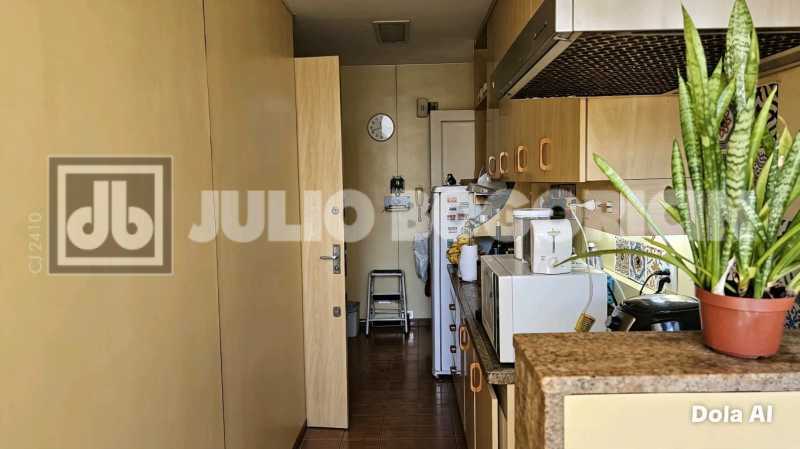 Conheça WhatsApp Image 2026-07-16 at 1 do imóvel - Apartamento 3 quartos à venda Laranjeiras, Rio de Janeiro - R$ 890.000 - JBF38466 - 18 WhatsApp Image 2026-07-16 at 1 - 18