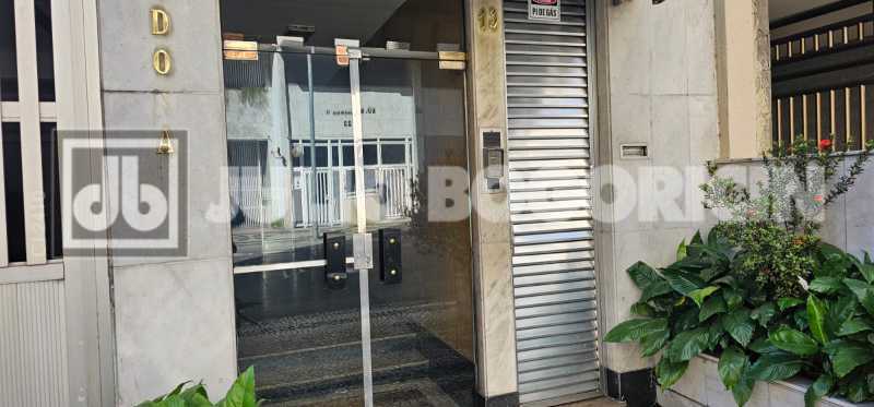 Conheça WhatsApp Image 2026-07-17 at 1 do imóvel - Apartamento 3 quartos à venda Laranjeiras, Rio de Janeiro - R$ 890.000 - JBF38466 - 2 WhatsApp Image 2026-07-17 at 1 - 2