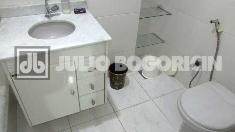 Conheça 15 do imóvel - Gloria - Junto Metrô - Excelente apartamento - Claro, ventilado e silencioso - Sala - 1 quarto - Cozinha espaçosa - Área - Dep. Completas - 62m² - Entrega imediata - Morar e ser feliz! - JBF17235 - 12 15 - 12