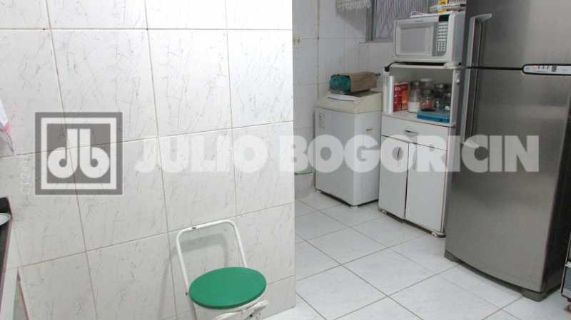 Conheça 21 do imóvel - Gloria - Junto Metrô - Excelente apartamento - Claro, ventilado e silencioso - Sala - 1 quarto - Cozinha espaçosa - Área - Dep. Completas - 62m² - Entrega imediata - Morar e ser feliz! - JBF17235 - 18 21 - 18