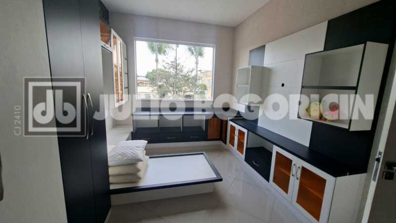 Conheça 20261006_161741_copy_1024x577 do imóvel - Casa 3 quartos à venda Ramos, Rio de Janeiro - R$ 850.000 - JBI61962 - 24 20261006_161741_copy_1024x577 - 24
