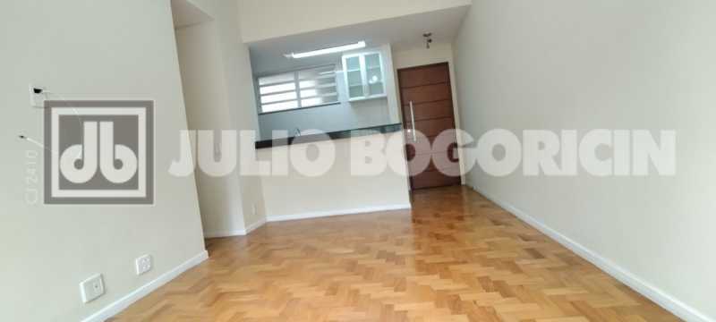 Conheça 5 do imóvel - Excelente apartamento, reformado, 2 quartos (suíte). Condomínio barato. NADA A FAZER ! Oportunidade!! - JBT207455 - 5 5 - 5