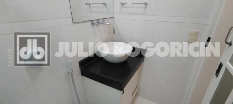 Conheça 12 do imóvel - Excelente apartamento, reformado, 2 quartos (suíte). Condomínio barato. NADA A FAZER ! Oportunidade!! - JBT207455 - 12 12 - 12
