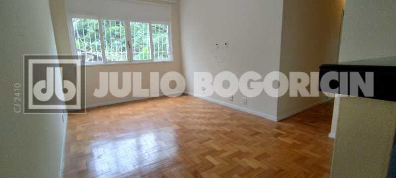 Conheça 25 do imóvel - Excelente apartamento, reformado, 2 quartos (suíte). Condomínio barato. NADA A FAZER ! Oportunidade!! - JBT207455 - 25 25 - 25