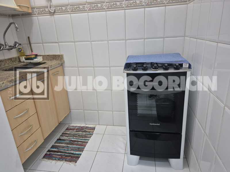 Conheça 14 do imóvel - Excelente oportunidade 60 mts frente alto sol manhã. - JBC102321 - 21 14 - 21