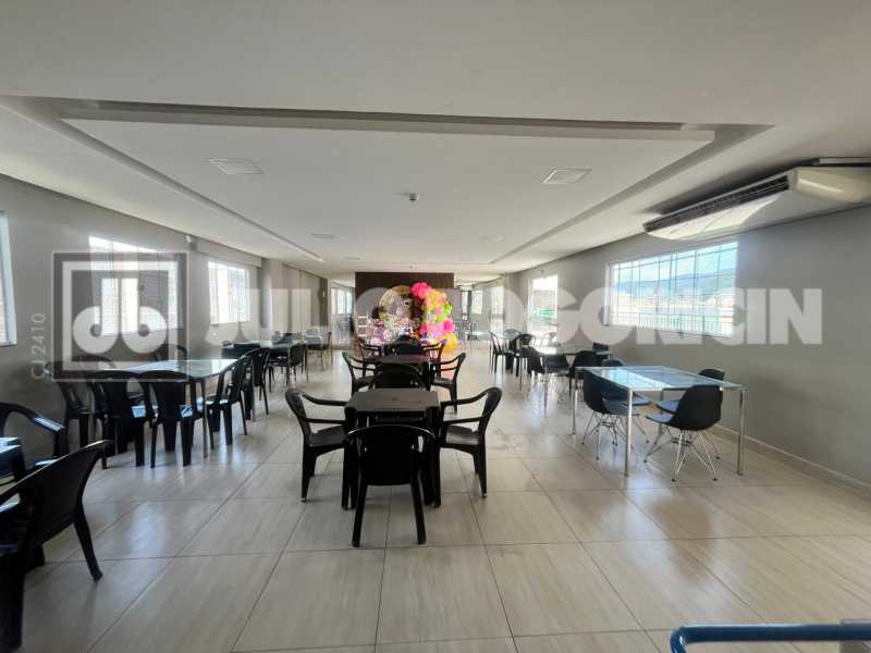 Conheça Salão de festas. do imóvel - Apartamento : Padrão / Residencial / Encantado - JBM223888 - 23 Salão de festas. - 23