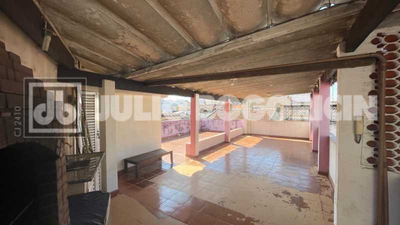Conheça 210. do imóvel - MÉIER - RUA AQUIDABÃ - AMPLA CASA DE VILA À VENDA - 6 DORMITÓRIOS( 1 SUÍTE) - TERRAÇO - ATENDE 2 FAMILIAS. - JBM608564 - 39 210. - 39