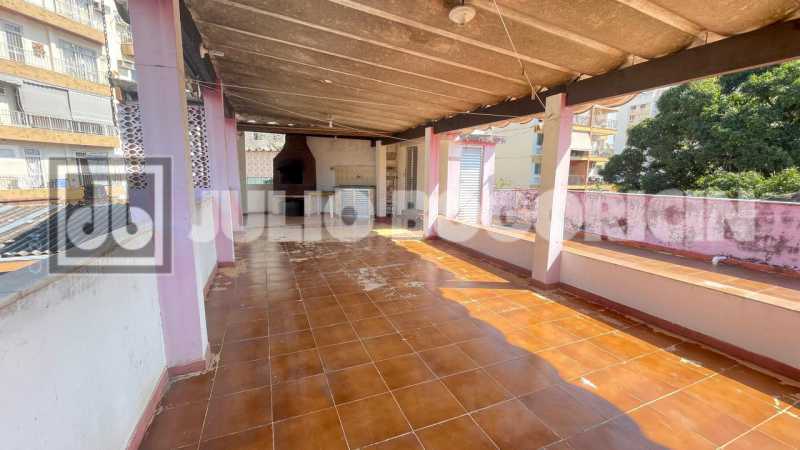 Conheça 215. do imóvel - MÉIER - RUA AQUIDABÃ - AMPLA CASA DE VILA À VENDA - 6 DORMITÓRIOS( 1 SUÍTE) - TERRAÇO - ATENDE 2 FAMILIAS. - JBM608564 - 40 215. - 40