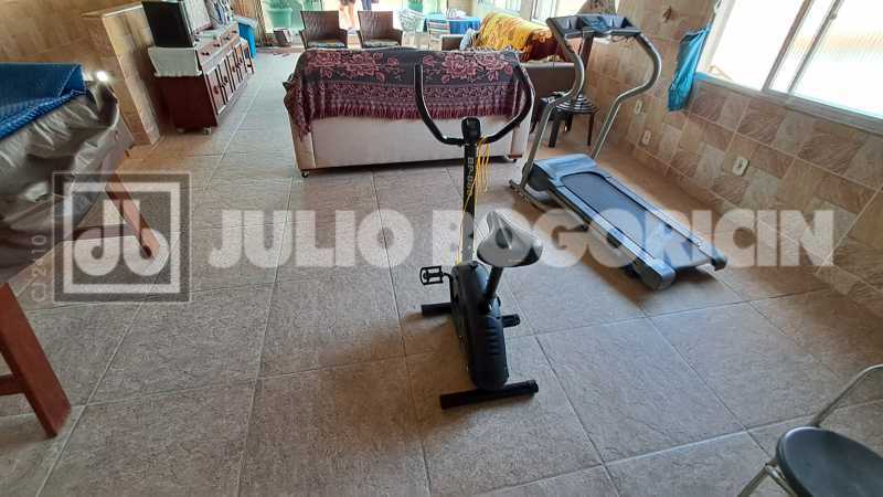 Conheça 1000513797 do imóvel - Engenho de Dentro/ Casa de rua / 4 quartos / 2 suítes/ piscina / churrasqueira/ 4 vagas - JBM608566 - 8 1000513797 - 8