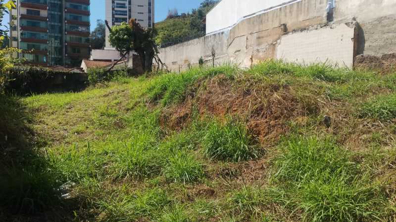 Terreno Multifamiliar à venda Bom Pastor, Juiz de Fora - R$ 1.400.000