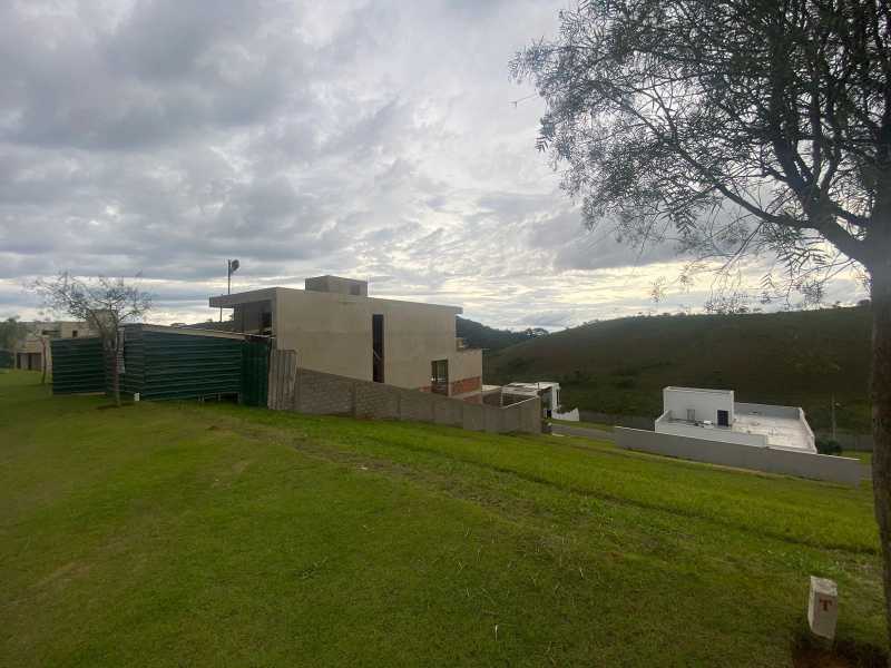 Terreno Unifamiliar à venda São Pedro, Juiz de Fora - R$ 350.000