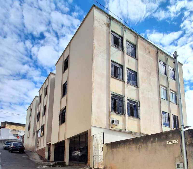Apartamento 3 Quartos com Suíte à Venda no Bairro Progresso - Reformado | Garagem para 2 Carros | R$ 255.000