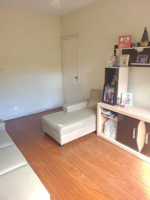 Apartamento 2 quartos à venda Vitorino Braga, Juiz de Fora - R$ 199.000