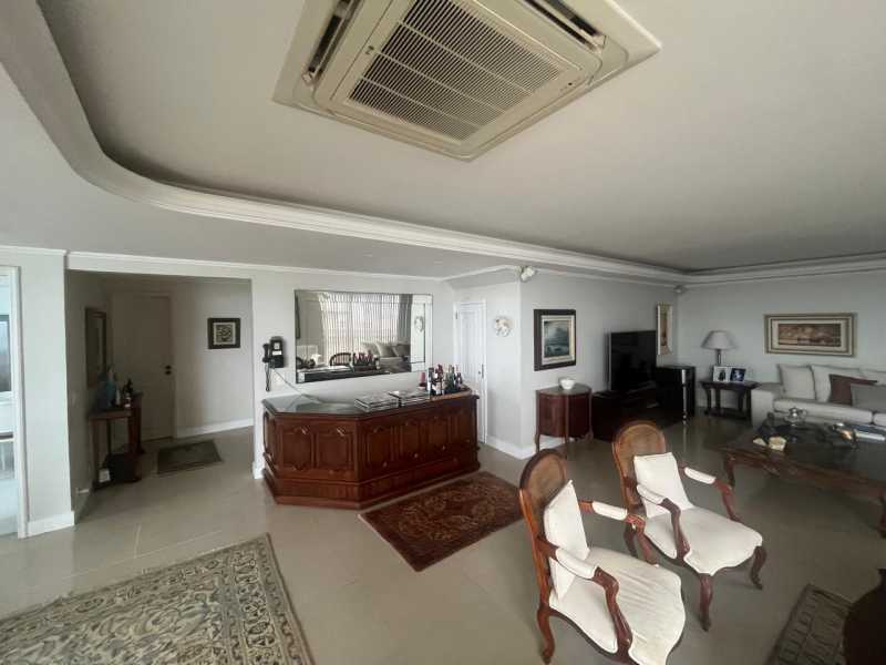 Conheça Imagem do WhatsApp de 2025-03- do imóvel - Apartamento Dúplex - Vistão Mar - Deslumbrante! - 113 - 12 Imagem do WhatsApp de 2025-03- - 12