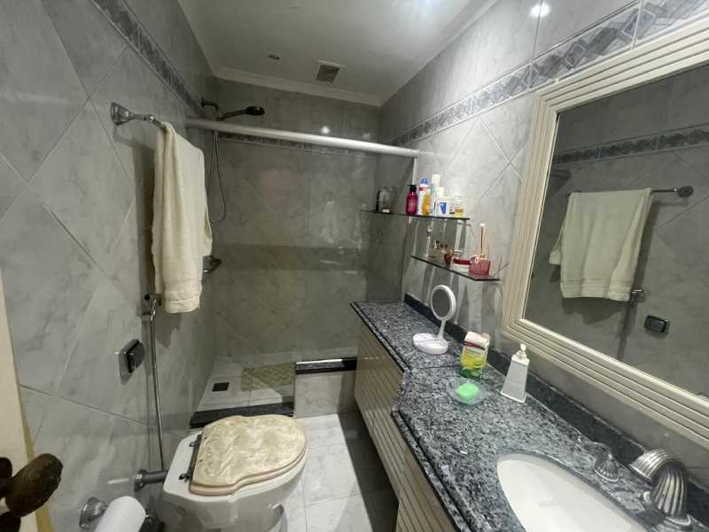 Conheça Imagem do WhatsApp de 2025-03- do imóvel - Apartamento Dúplex - Vistão Mar - Deslumbrante! - 113 - 21 Imagem do WhatsApp de 2025-03- - 21
