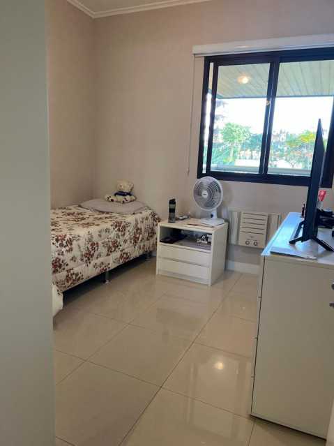 Conheça Imagem do WhatsApp de 2025-08- do imóvel - Vendo 4 Quartos na Praia da Barra da Tijuca! Valor Imperdível!! - 157 - 13 Imagem do WhatsApp de 2025-08- - 13