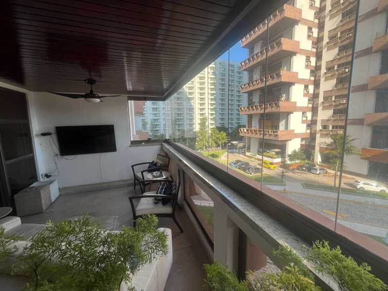 Conheça Imagem do WhatsApp de 2025-04- do imóvel - Barramares - Rio Mar - Bloco 3 - Raridade - Frontal e Sol da manhã - 190 - 5 Imagem do WhatsApp de 2025-04- - 5