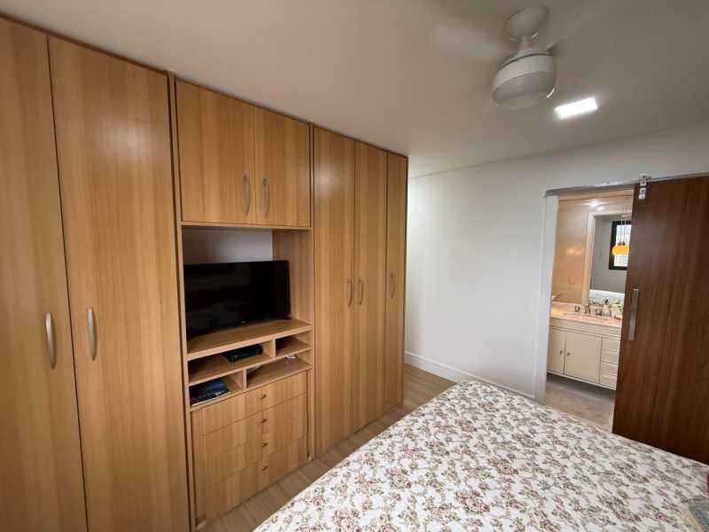 Conheça 9. do imóvel - Vendo Cobertura Duplex de 4 quartos na Praia da Barra da Tijuca - 213 - 17 9. - 17