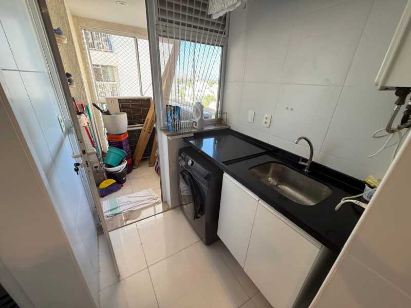 Conheça 34. do imóvel - Vendo Scena Laguna Lindo, Reformado! Fica Tudo! 3 suítes e Sol da Manhã. Barra da Tijuca. - 236 - 28 34. - 28