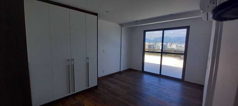 Conheça 622838084_1372250624703548_501 do imóvel - Vendo Cobertura Reformada com Vistao Mar livre, Sol da Manhã na Barra da Tijuca - 243 - 13 622838084_1372250624703548_501 - 13