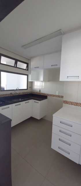 Conheça 625869233_1372250438036900_102 do imóvel - Vendo Cobertura Reformada com Vistao Mar livre, Sol da Manhã na Barra da Tijuca - 243 - 10 625869233_1372250438036900_102 - 10