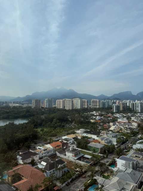 Conheça WhatsApp Image 2026-07-23 at 1 do imóvel - Vendo Cobertura Duplex Com Em frente a Praia da Barra da Tijuca - 266 - 7 WhatsApp Image 2026-07-23 at 1 - 7
