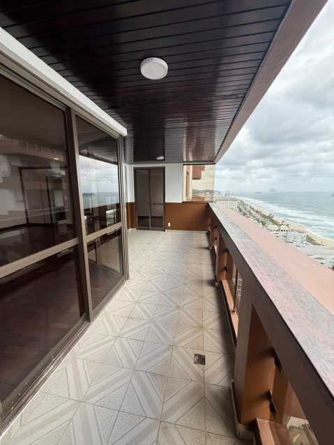 Conheça WhatsApp Image 2026-07-13 at 1 do imóvel - Alugo Apartamento de 4 quartos na praia da Barra da Tijuca - 268 - 6 WhatsApp Image 2026-07-13 at 1 - 6