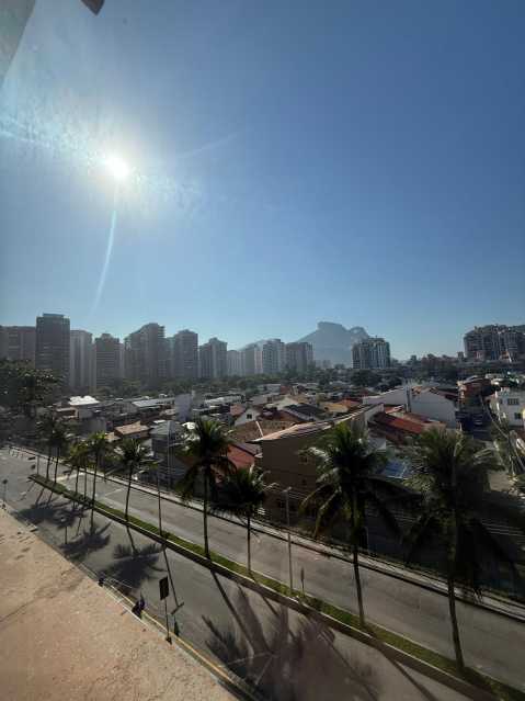 Conheça WhatsApp Image 2026-07-28 at 0 do imóvel - Vendo Lindo Flat Barramares na Praia da Barra da Tijuca - 272 - 11 WhatsApp Image 2026-07-28 at 0 - 11