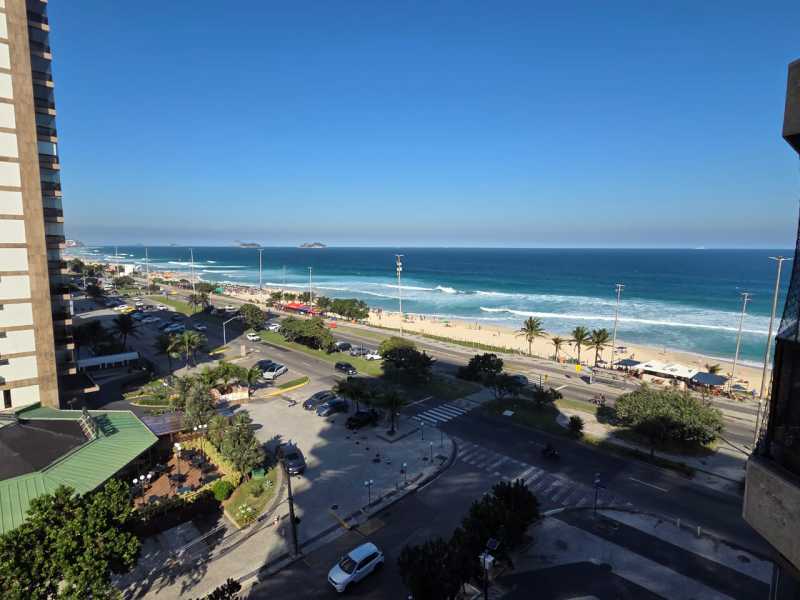Conheça WhatsApp Image 2026-07-28 at 0 do imóvel - Vendo apartamento na praia da Barra da Tijuca com Vista Mar e Sol da Manhã - 274 - 9 WhatsApp Image 2026-07-28 at 0 - 9