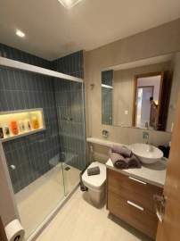 Imperdível - Vendo Flat Barramares - Bloco 4 - Lindo e reformado - Cozinha Americana - Vista Mar - Sol manhã - 302