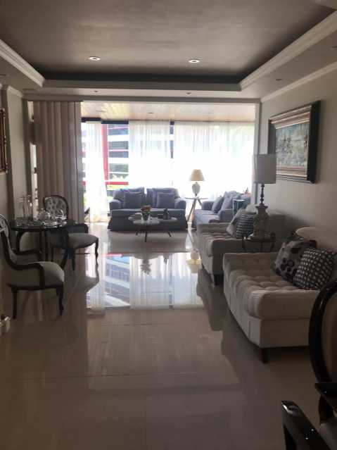 Conheça 29 do imóvel - Alugo Apartamento Mobiliado e reformado de 4 quartos na Barra da Tijuca - 310 - 4 29 - 4