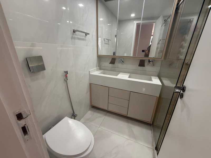 Conheça 12. do imóvel - Vendo lindo apartamento de 3 quartos no Barramares - 313 - 10 12. - 10