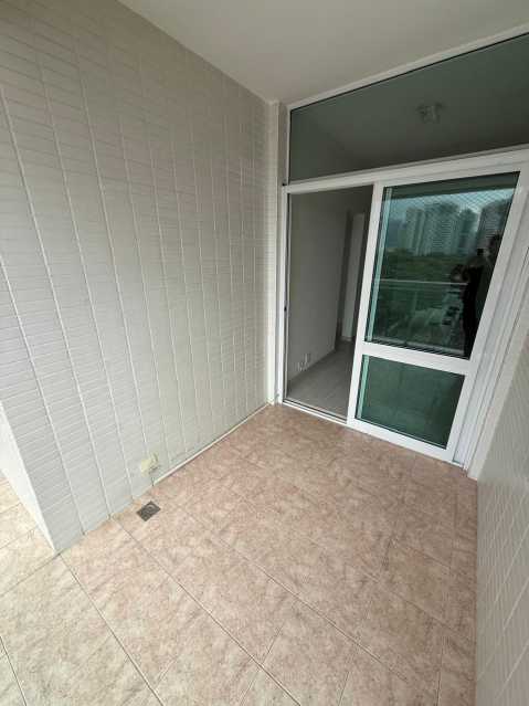 Conheça 3. do imóvel - Vendo Apartamento na Praia da Barra da Tijuca com Vista Mar da Suíte - 315 - 3 3. - 3