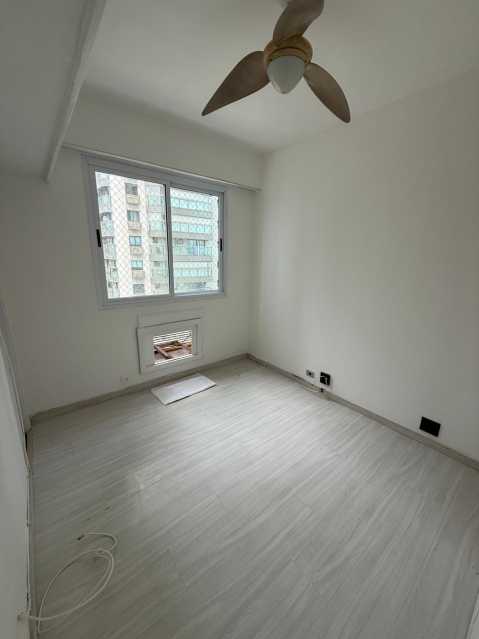 Conheça 11. do imóvel - Vendo Apartamento na Praia da Barra da Tijuca com Vista Mar da Suíte - 315 - 14 11. - 14
