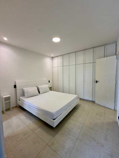 Conheça 23. do imóvel - Vendo apartamento na Praia da Barra com vista mar - 360 - 12 23. - 12
