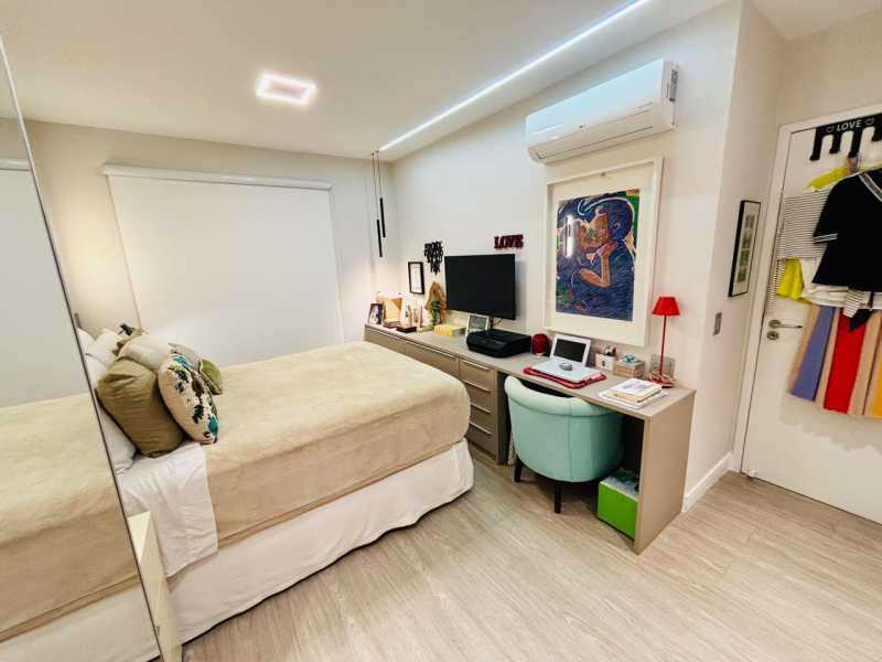 Conheça 8. do imóvel - Vendo Apartamento na Praia da Barra da Tijuca no Posto 6 - 353 - 11 8. - 11