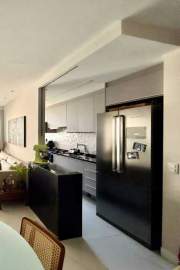 Vendo Apartamento na Praia da Barra da Tijuca no Posto 6 - 353