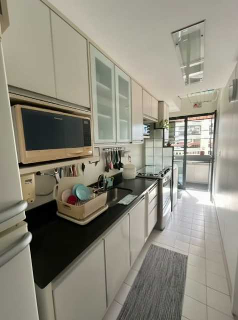 Conheça 221. do imóvel - Vendo apartamento de 2 suítes no Posto 5 na praia da Barra da Tijuca - 370 - 17 221. - 17
