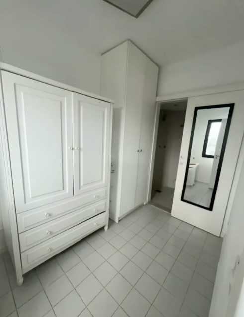 Conheça 22. do imóvel - Vendo Apartamento de 2 suítes no Posto 5 na Barra da Tijuca - 400 - 18 22. - 18
