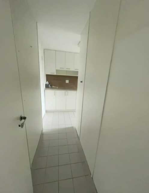 Conheça 1222. do imóvel - Vendo Apartamento de 2 suítes no Posto 5 na Barra da Tijuca - 400 - 15 1222. - 15