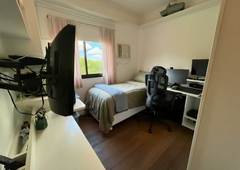Conheça WhatsApp Image 2026-10-22 at 0 do imóvel - Vendo apartamento de 3 suítes na Barra da Tijuca - 405 - 22 WhatsApp Image 2026-10-22 at 0 - 22