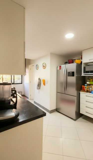 Conheça x. do imóvel - Vendo apartamento de 3 suítes na Barra da Tijuca - 405 - 11 x. - 11