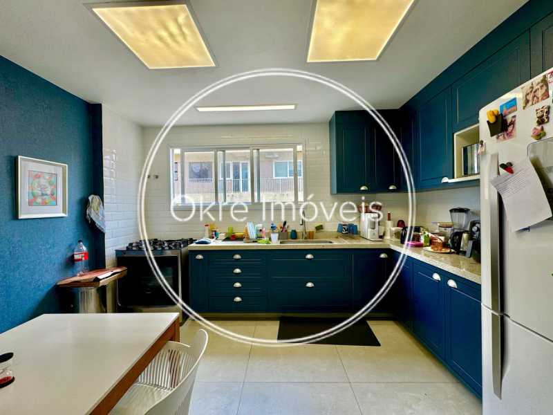 Conheça 69e6aa2d-7ea4-4319-8058-b35183 do imóvel - COBERTURA DUPLEX COM VISTA MAR À VENDA EM COPACABANA. - LECO40072 - 23 69e6aa2d-7ea4-4319-8058-b35183 - 23