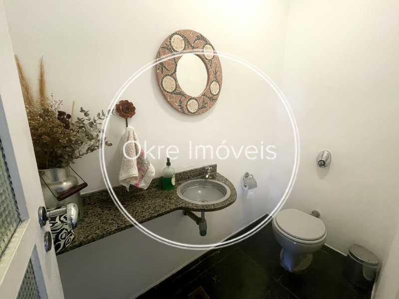 Conheça 7 Lavabo do imóvel - CASA TRIPLEX À VENDA NO JARDIM BOTÂNICO. - LECA40027 - 24 7 Lavabo - 24
