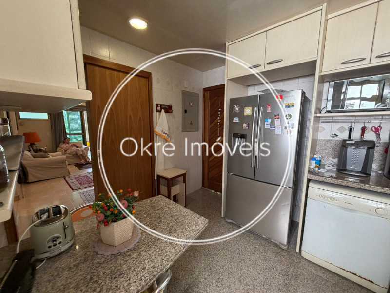Conheça b073364d-904d-4a9e-ab4f-b977d3 do imóvel - Cobertura à venda Rua General Urquiza, Leblon, Rio de Janeiro - R$ 5.450.000 - LECO30215 - 46 b073364d-904d-4a9e-ab4f-b977d3 - 46
