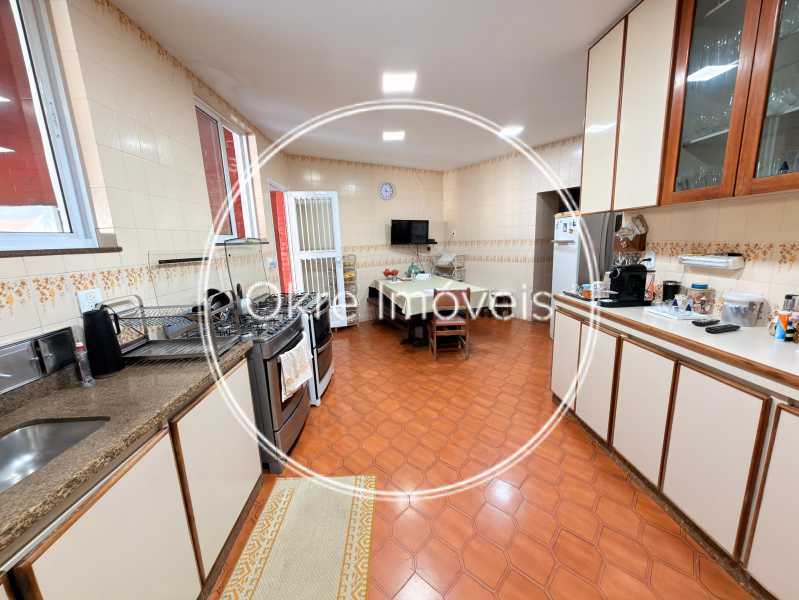 Conheça c96ef1c2-fbd6-4ce2-9084-b28411 do imóvel - CASA DUPLEX À VENDA NO COSME VELHO! - LECN50033 - 33 c96ef1c2-fbd6-4ce2-9084-b28411 - 33