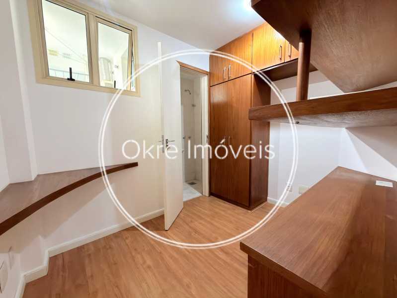 Conheça Dependência revertida quarto do imóvel - COBERTURA DUPLEX À VENDA NO LEBLON. - 8594 - 25 Dependência revertida quarto - 25